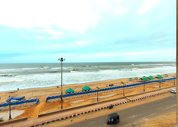 Hotel Dreamland Puri -হোটেল ড্রিমল্যান্ড পুরী Rooms-Sea View Fully-Air-Conditioned-Hotel With-Lift-Restaurant-And-Parking-Facility - New Marine Drive Road - Book Now