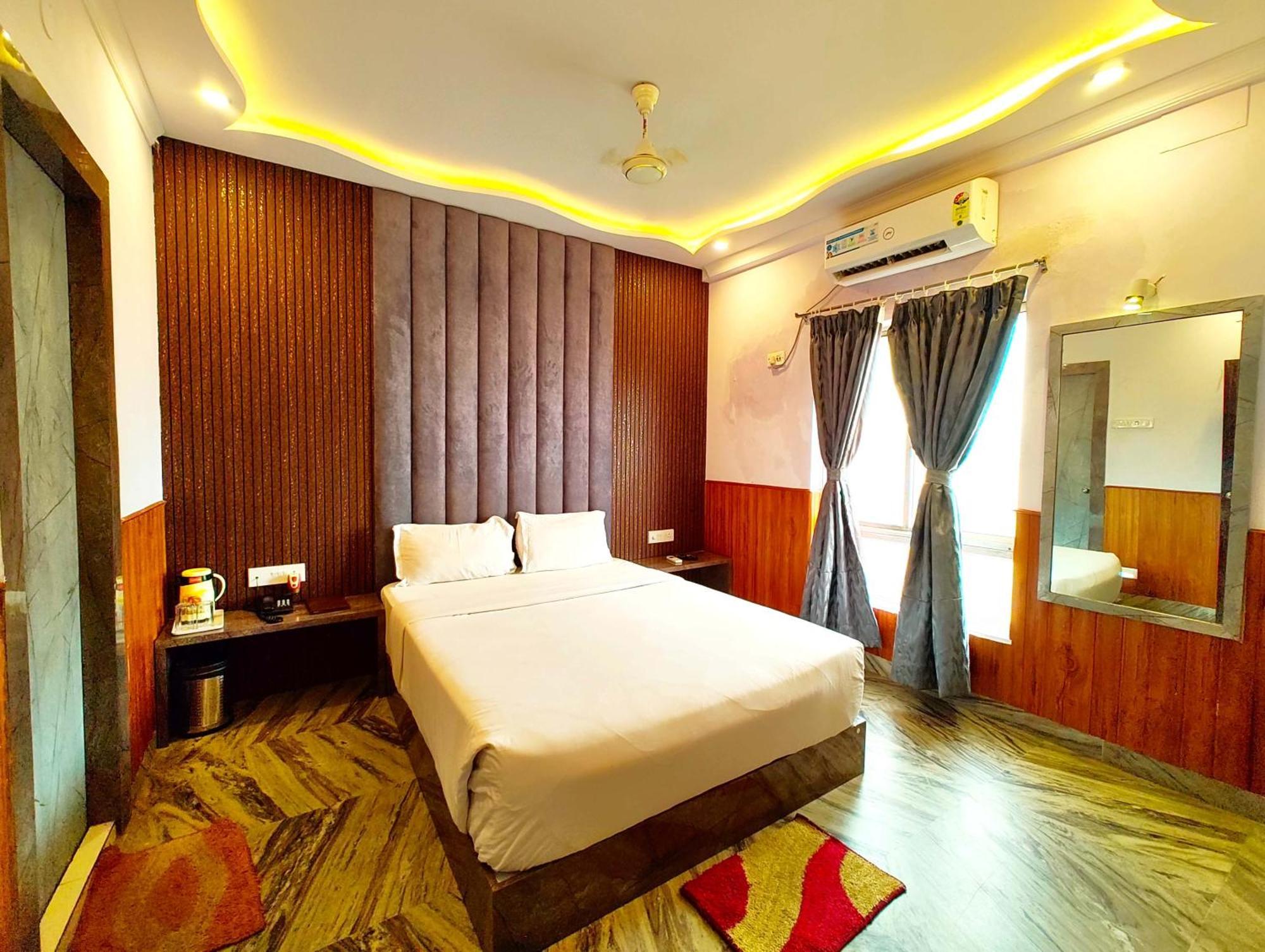 Dreamland -হোটেল ড্রিমল্যান্ড পুরী Rooms-sea View Fully-air-conditioned-hotel With-lift-restaurant-and-parking-facility - New Marine Drive Road - Book Now Hotel Puri
