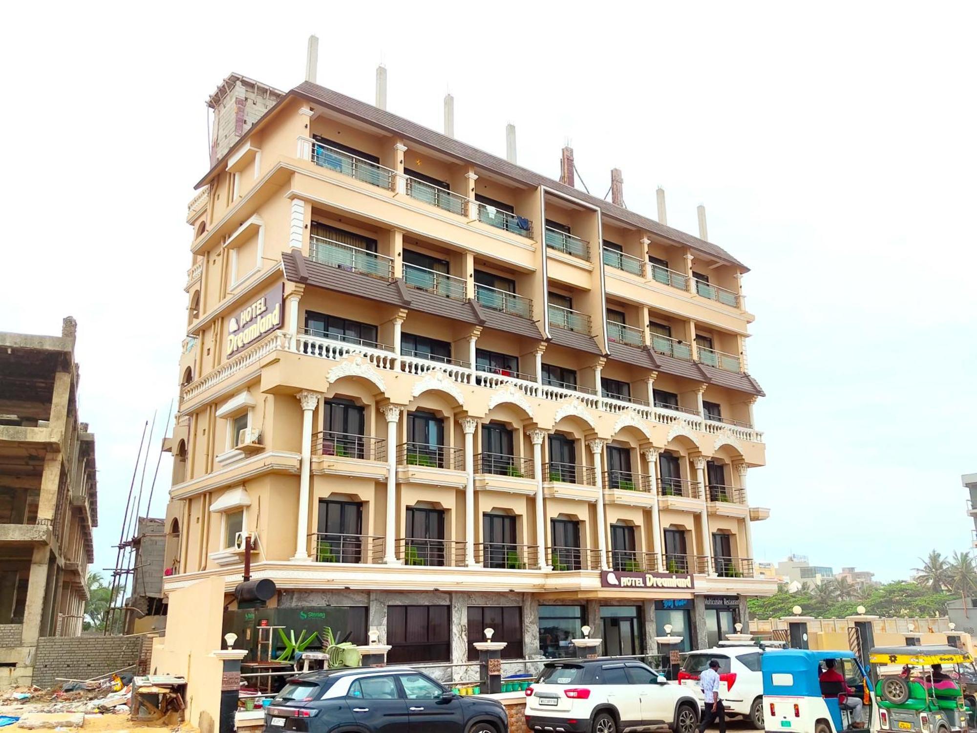 Dreamland -হোটেল ড্রিমল্যান্ড পুরী Rooms-sea View Fully-air-conditioned-hotel With-lift-restaurant-and-parking-facility - New Marine Drive Road - Book Now Hotel *