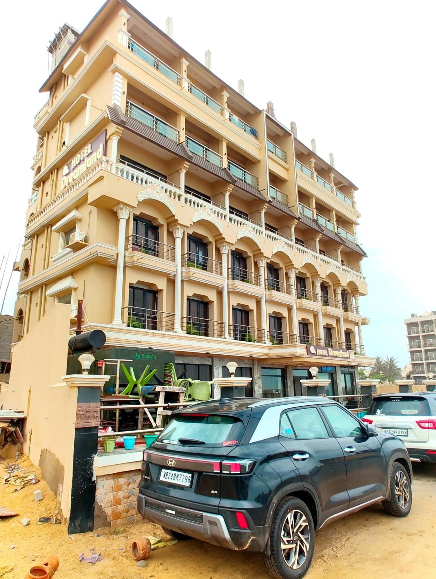 Hotel Dreamland -হোটেল ড্রিমল্যান্ড পুরী Rooms-sea View Fully-air-conditioned-hotel With-lift-restaurant-and-parking-facility - New Marine Drive Road - Book Now Puri