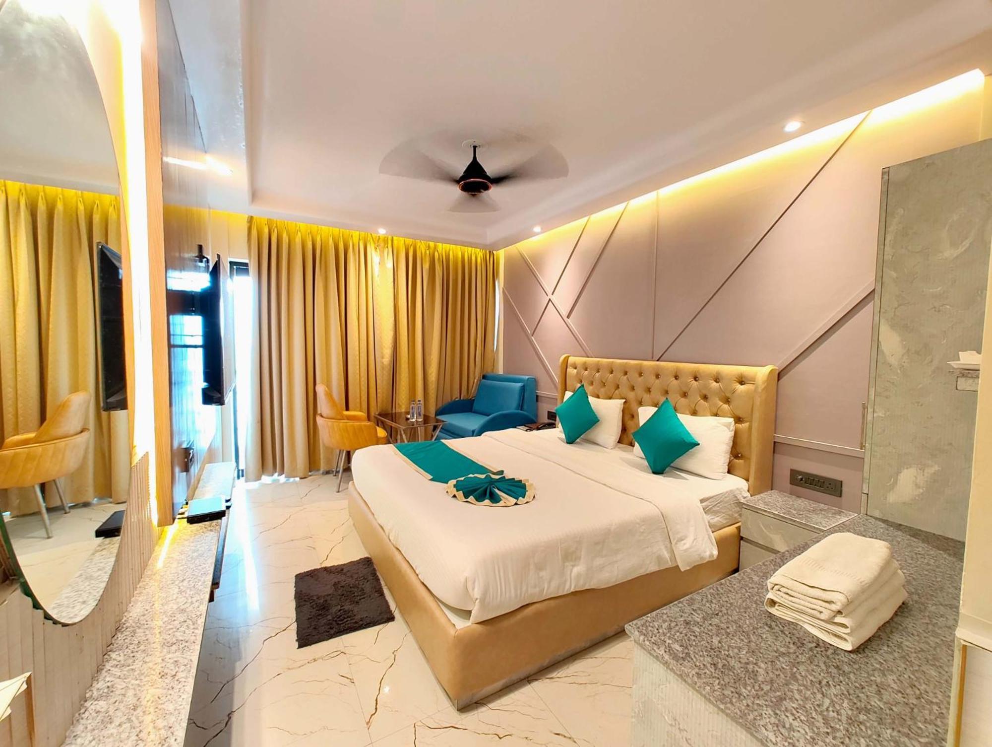 Dreamland -হোটেল ড্রিমল্যান্ড পুরী Rooms-sea View Fully-air-conditioned-hotel With-lift-restaurant-and-parking-facility - New Marine Drive Road - Book Now Puri
