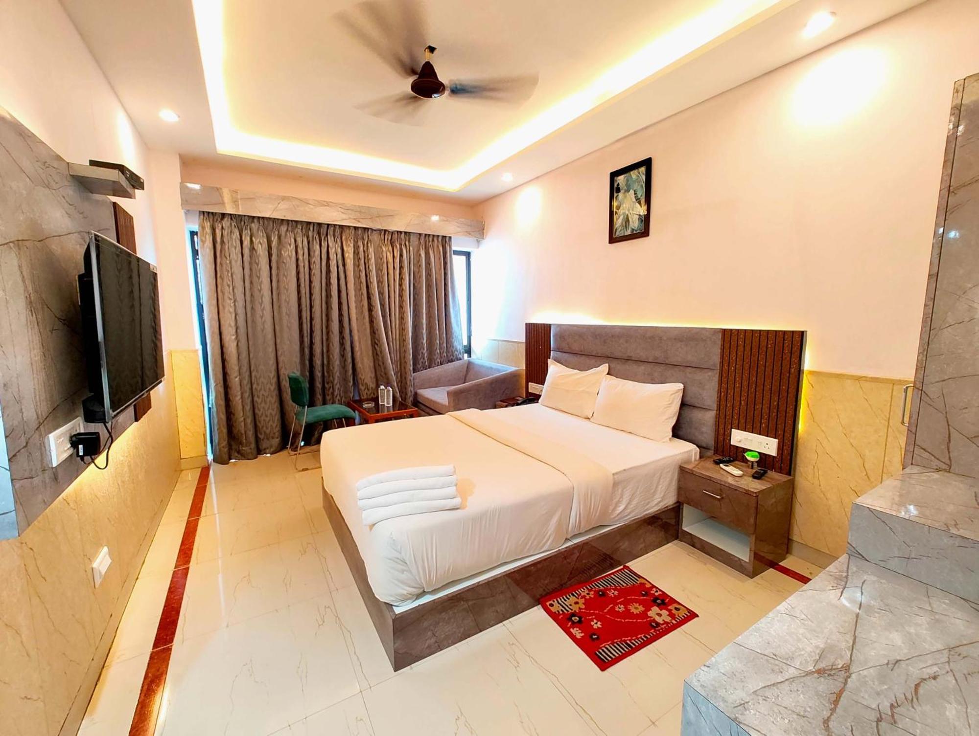Dreamland -হোটেল ড্রিমল্যান্ড পুরী Rooms-sea View Fully-air-conditioned-hotel With-lift-restaurant-and-parking-facility - New Marine Drive Road - Book Now Hotel *