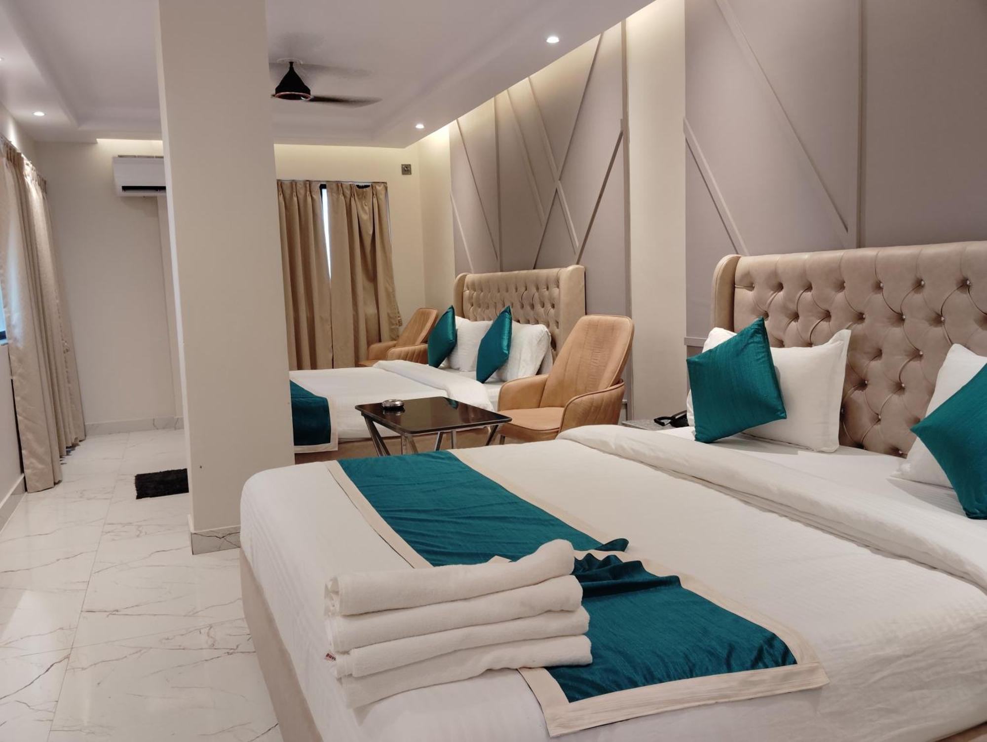 Dreamland -হোটেল ড্রিমল্যান্ড পুরী Rooms-sea View Fully-air-conditioned-hotel With-lift-restaurant-and-parking-facility - New Marine Drive Road - Book Now Puri