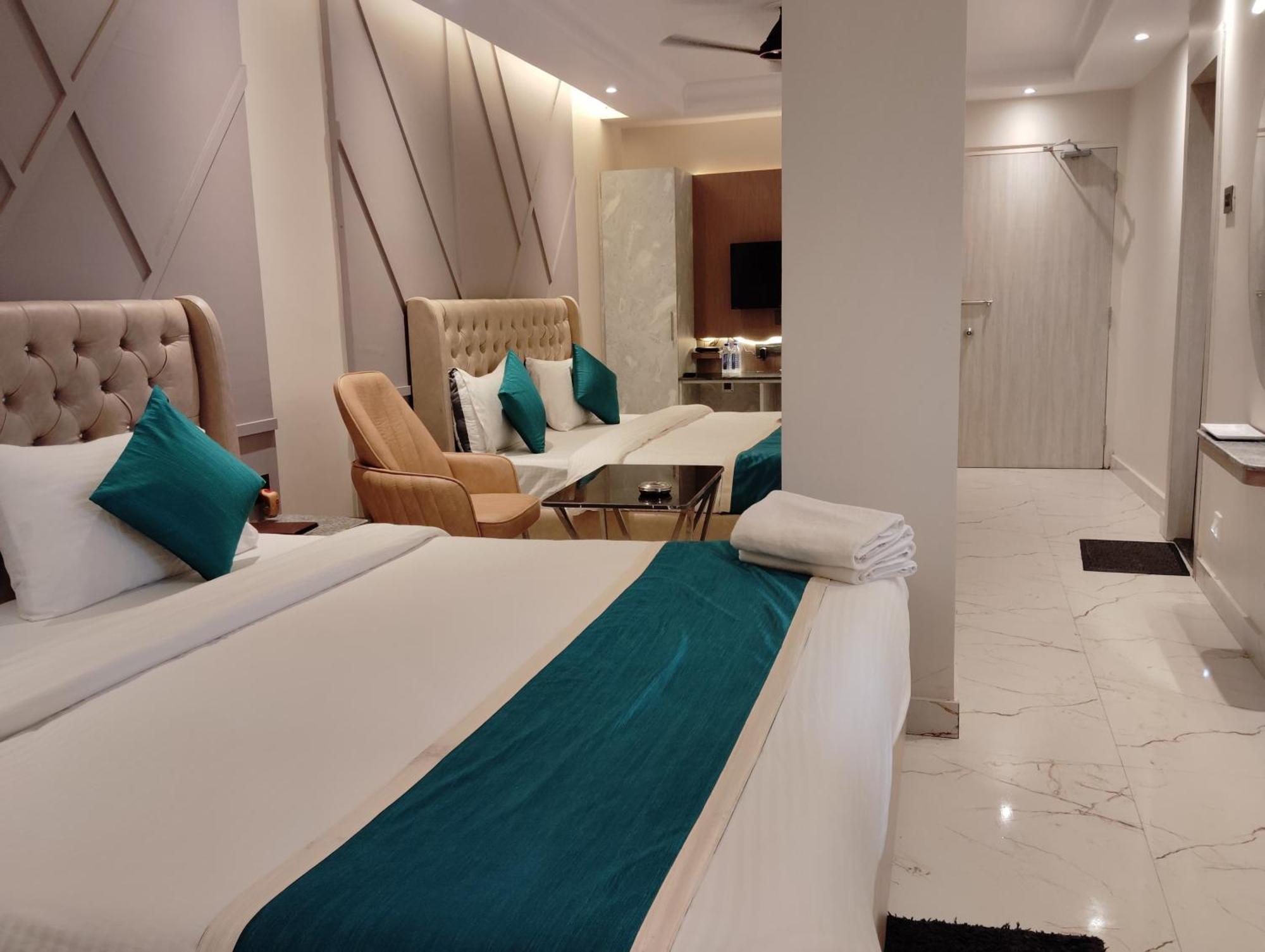 Dreamland -হোটেল ড্রিমল্যান্ড পুরী Rooms-sea View Fully-air-conditioned-hotel With-lift-restaurant-and-parking-facility - New Marine Drive Road - Book Now Hotel Puri